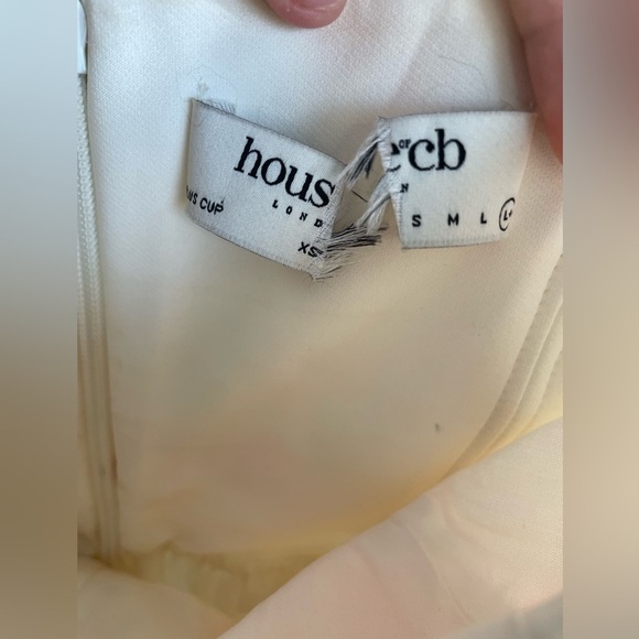 House of CB|| ELIA
Ivory Floral Midi Sundress, Size XL Plus Cup - Picture 5 of 10